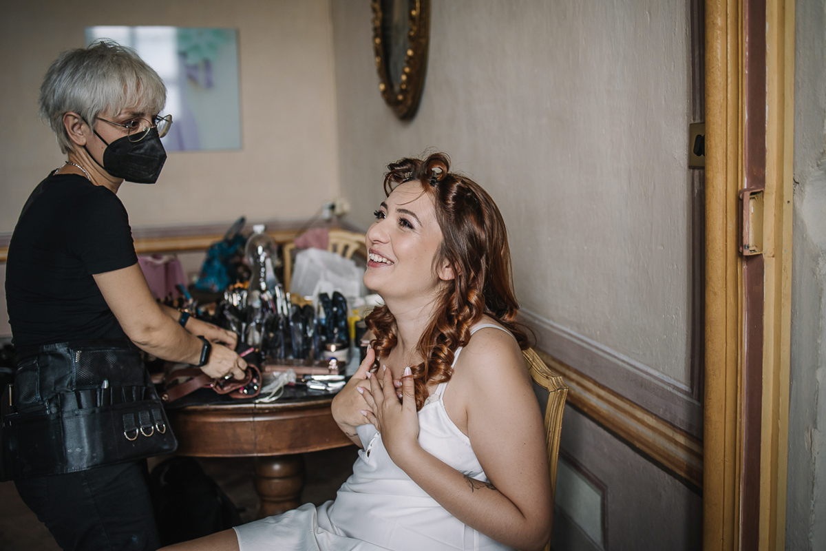 Matrimonio al Castello Canalis di Cumiana(TO). Trucco della sposa