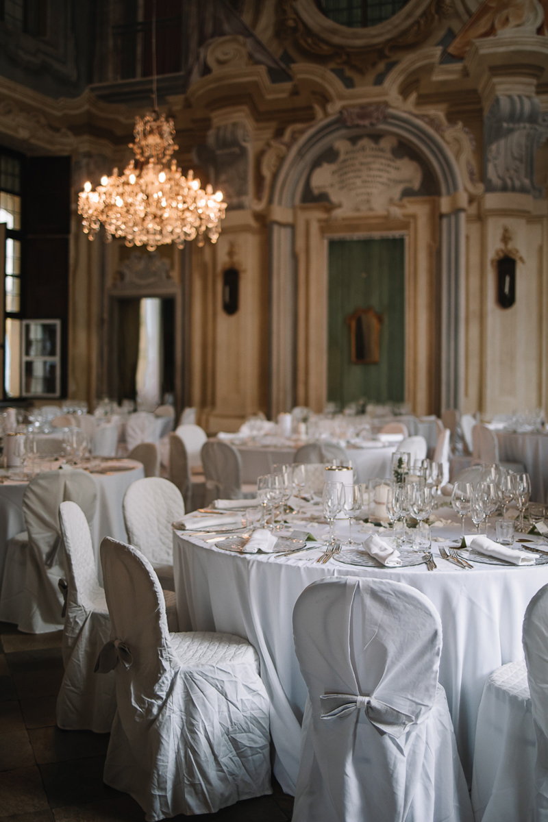 Matrimonio al Castello Canalis di Cumiana(TO). Particolare della sala