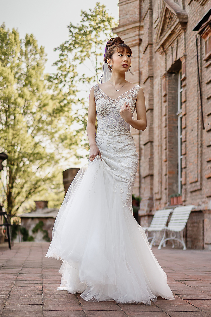 Castello di Collegno, matrimonio cinese. Cerimonia occidentale. Ritratto della sposa.
