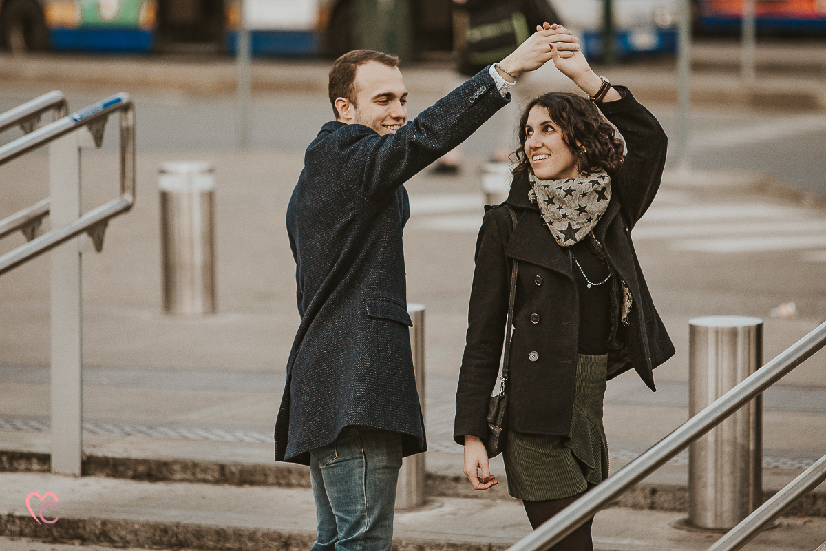 Engagement a Torino nella stazione di Porta Susa.