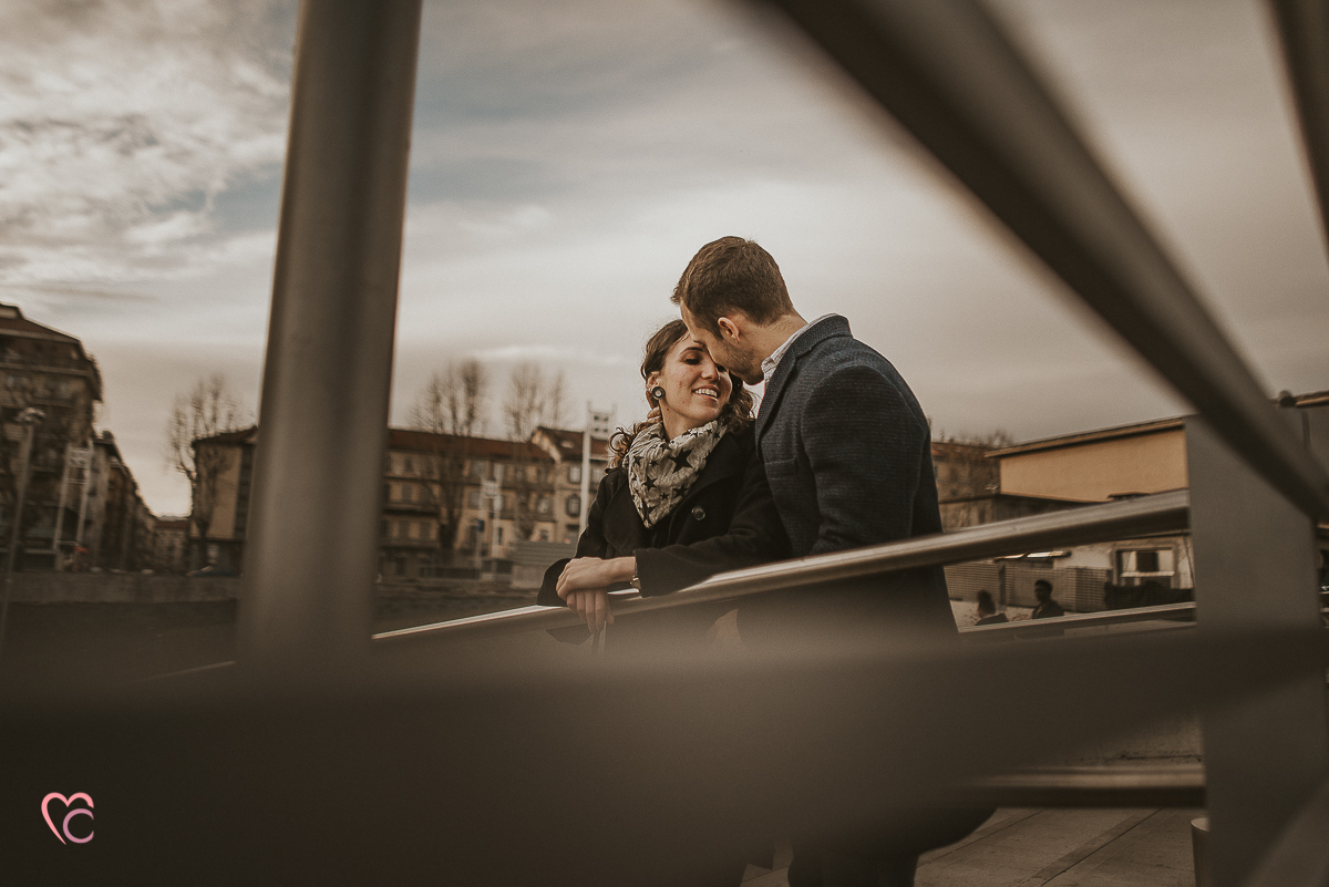 Engagement a Torino nella stazione di Porta Susa.