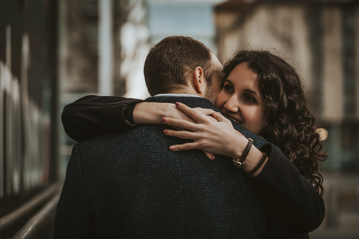 Engagement a Torino nella stazione di Porta Susa.