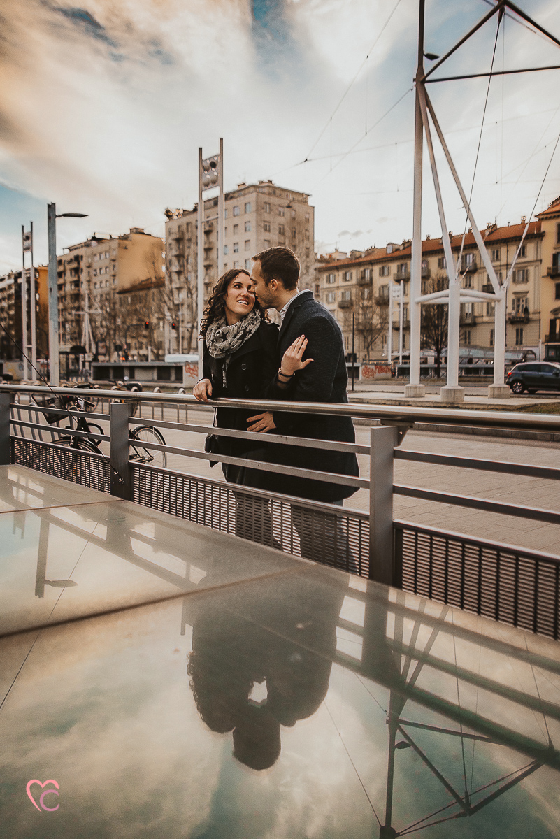 Engagement a Torino nella stazione di Porta Susa.