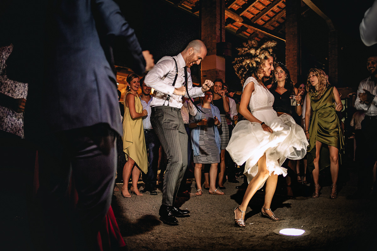 Matrimonio nella Villa dei Marchesi di Moncrivello. Servizio di coppia.Balli.