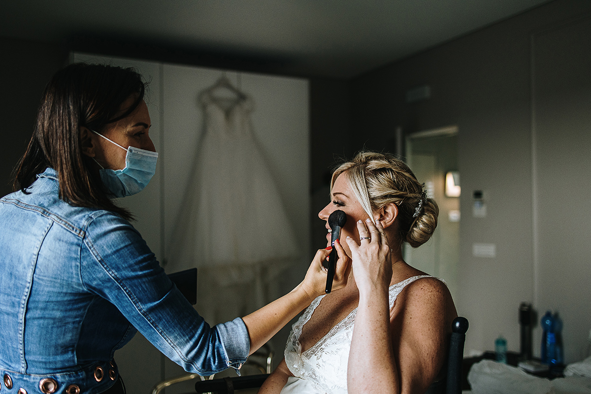Casa Format, matrimonio italo-marocchino. Preparazione della sposa. Trucco.