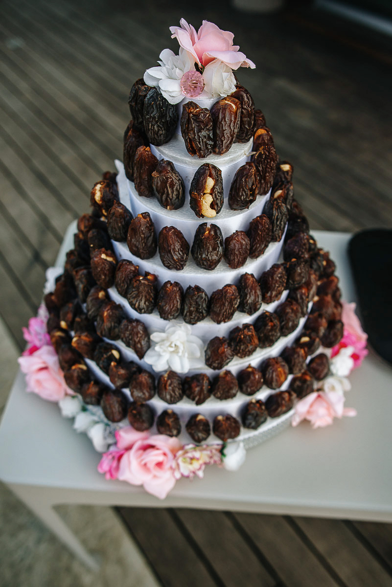 Casa Format, matrimonio italo-marocchino. Torta di datteri.