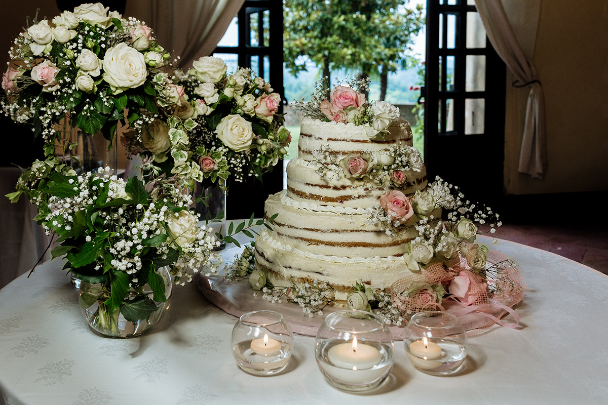 Matrimonio al Castello di Cortanze.Torta nuziale.