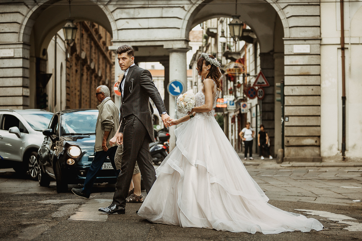 Matrimonio a Torino. Sessione di coppia in via Po