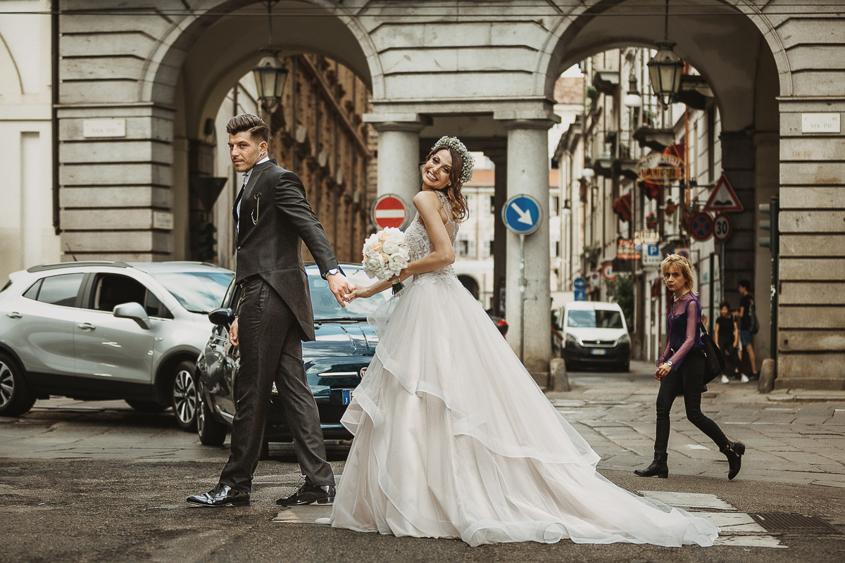 Matrimonio a Torino. Sessione di coppia in via Po