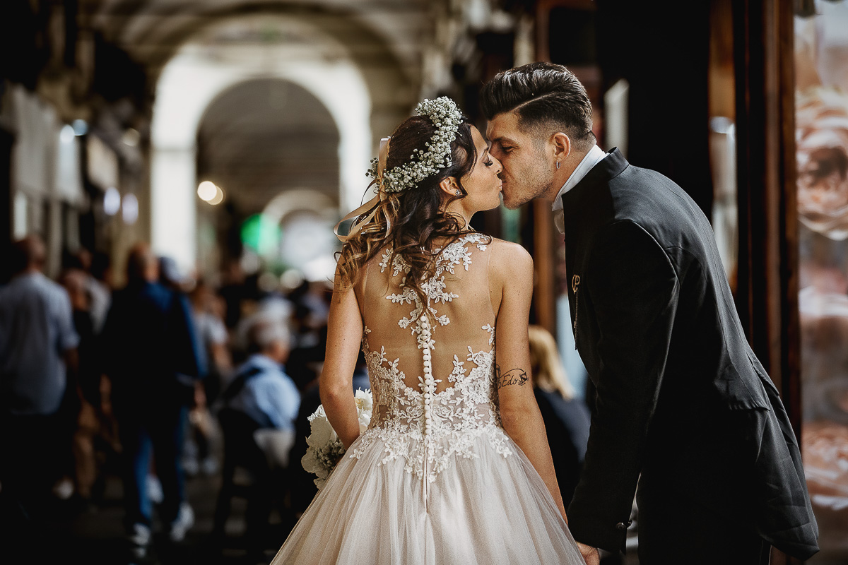 Matrimonio a Torino. Sessione di coppia in via Po