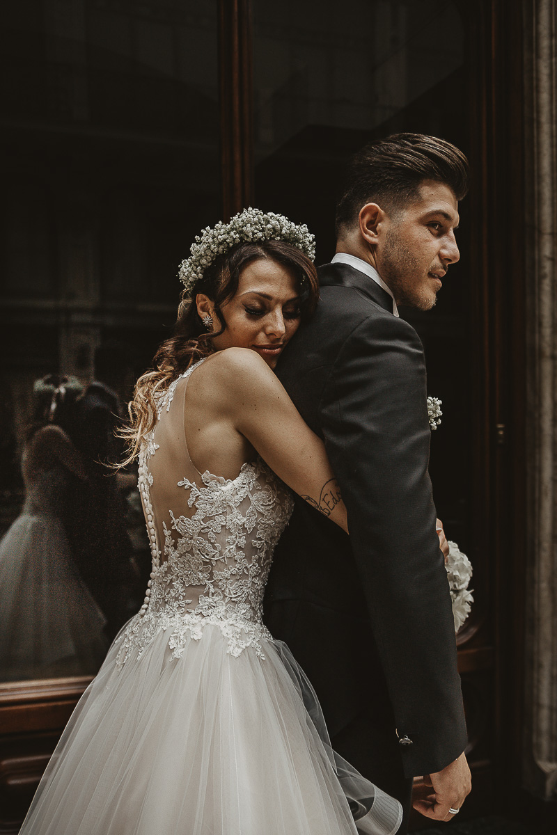 Matrimonio a Torino. Sessione di coppia nella galleria Subalpina