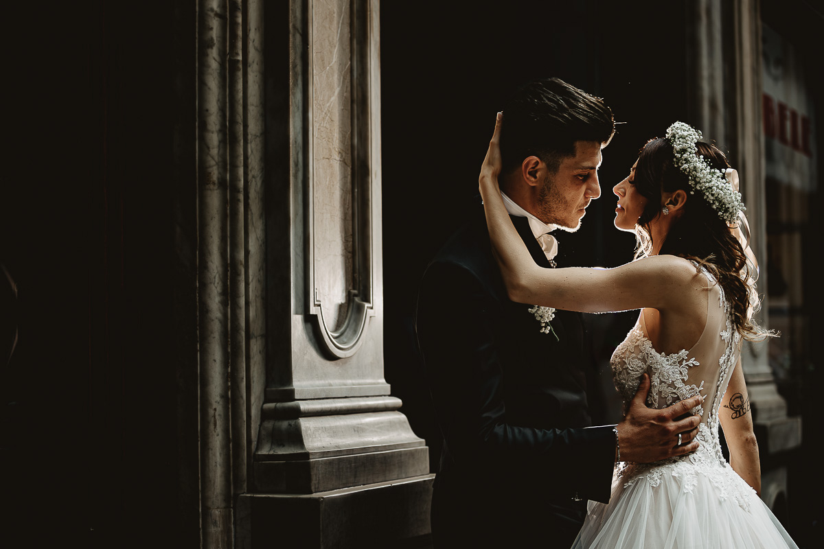 Matrimonio a Torino. Sessione di coppia nella galleria Subalpina