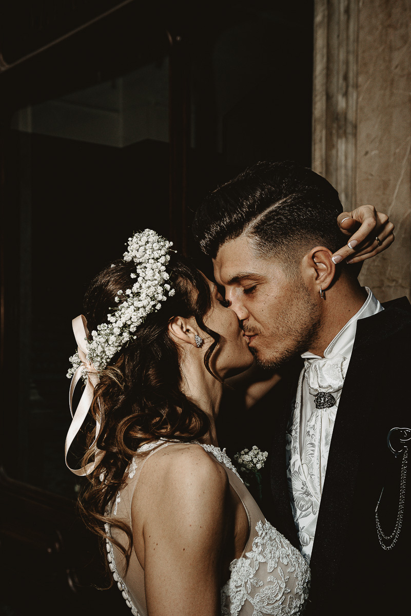Matrimonio a Torino. Sessione di coppia nella galleria Subalpina
