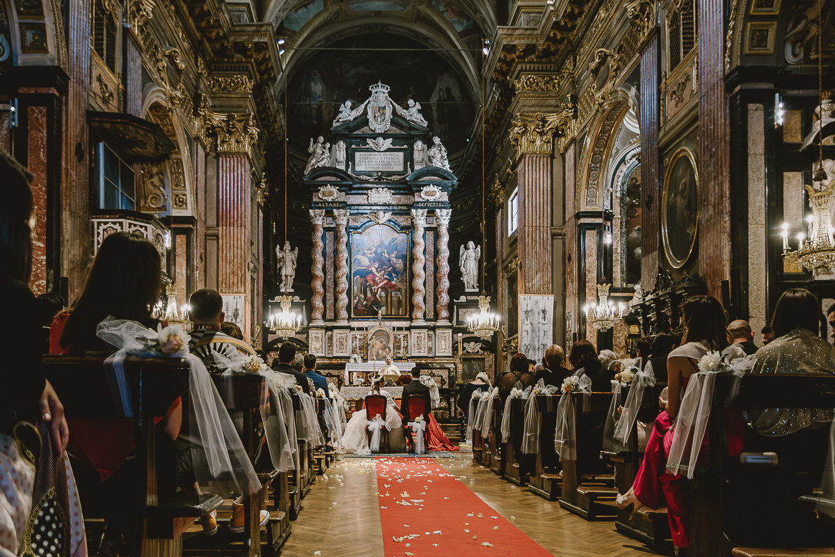 Matrimonio a Torino. Chiesa di san Francesco da Paola. Messa.