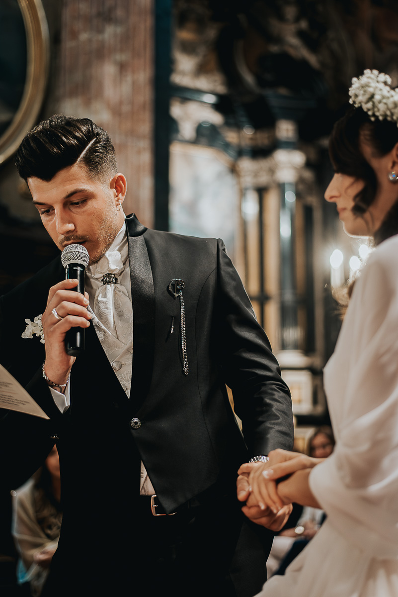 Matrimonio a Torino. Chiesa di san Francesco da Paola. Messa.Promesse