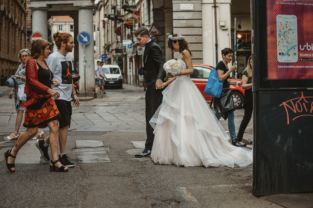 Matrimonio a Torino. Sessione di coppia in via Po