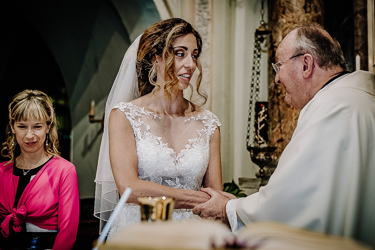 Matrimonio nella Chiesa della Madonna del Pilone a Torino. Cerimonia.