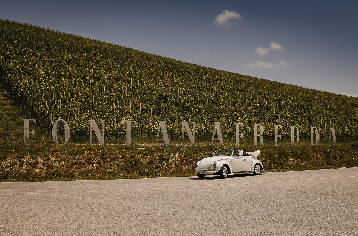 Tenuta Fontanfredda, arrivo degli sposi