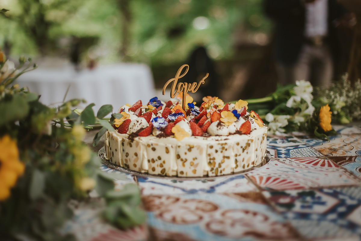 Tenuta Fontanfredda, Guidoristorante. Villa reale.Torta nuziale.
