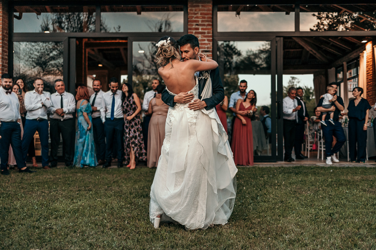 Matrimonio a Villa Fiorita ad Asti. Cena. Primo ballo degli sposi