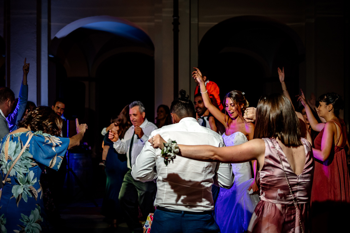 Matrimonio a Villa Fiorita ad Asti. Balli