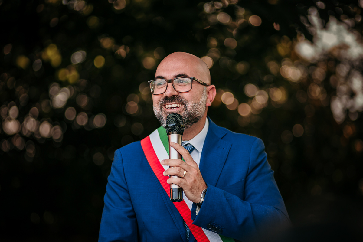 Matrimonio a Villa Fiorita ad Asti. Cerimonia.Discorso del sindaco.