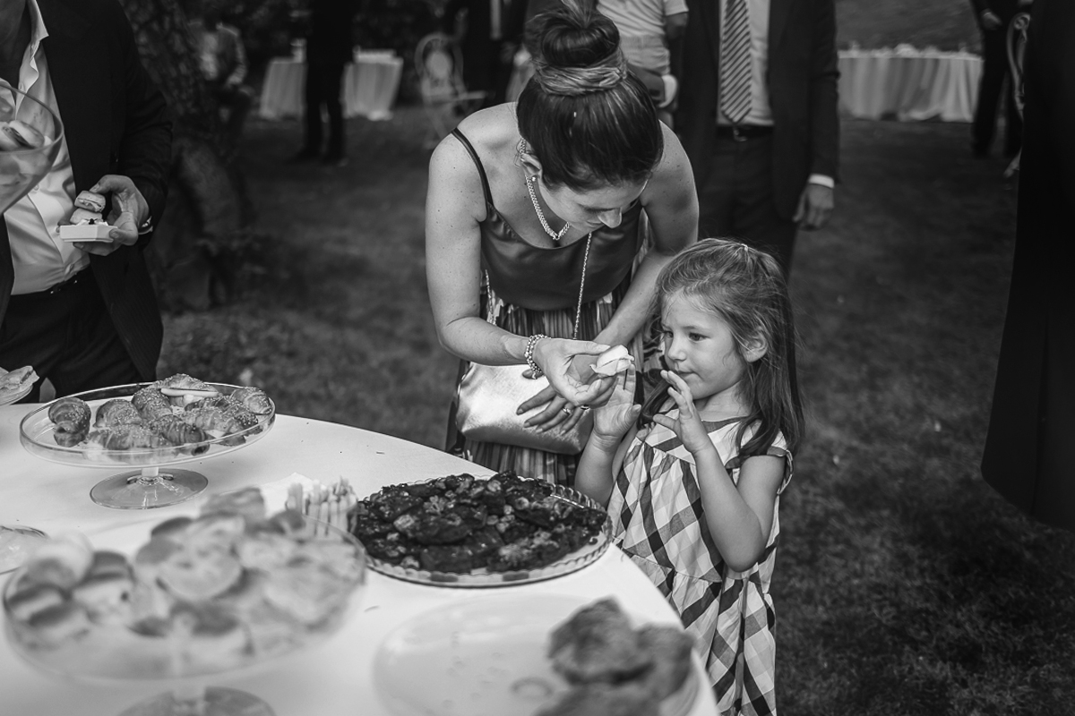 Villa Sassi matrimonio di Giulia e Nicolò. Aperitivo.