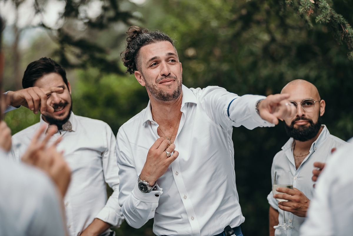 Villa Sassi matrimonio di Giulia e Nicolò. Aperitivo.Amici dello sposo.