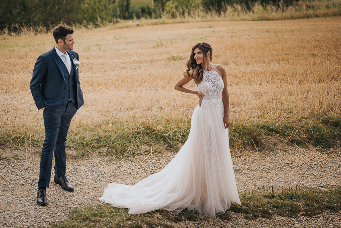 Chiesa di San Lorenzo a Mombello Torinese, sessione di coppia del matrimonio di Alice e Raffaele