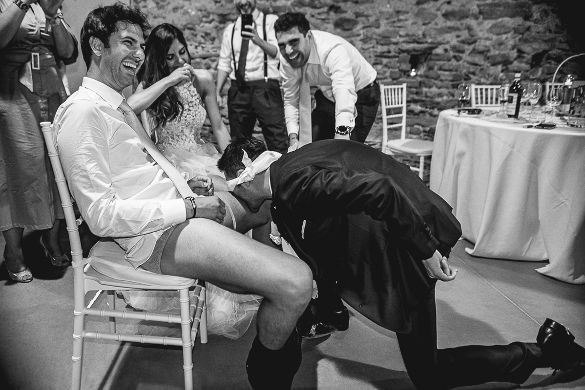 Tenuta La Michelina. Matrimonio di Alice e Raffaele. Cena. Giochi e scherzi