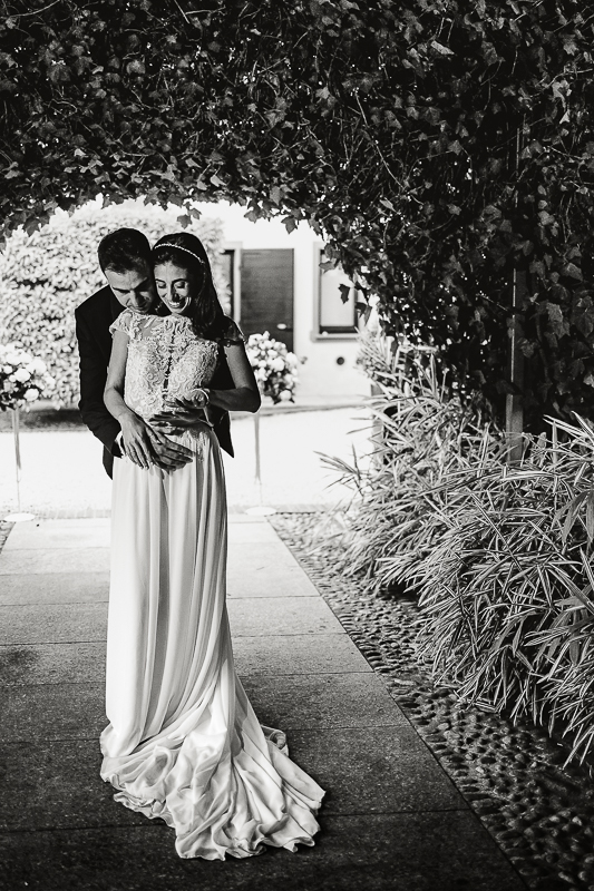 Tenuta La Cascinetta di Buriasco. Matrimonio. Cena. Ingresso degli sposi.