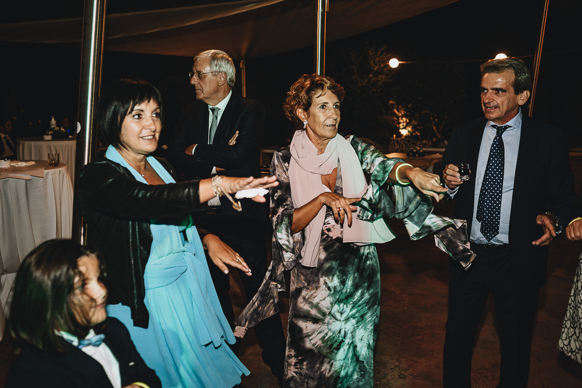 Tenuta La Cascinetta di Buriasco. Matrimonio. Festa. Balli.