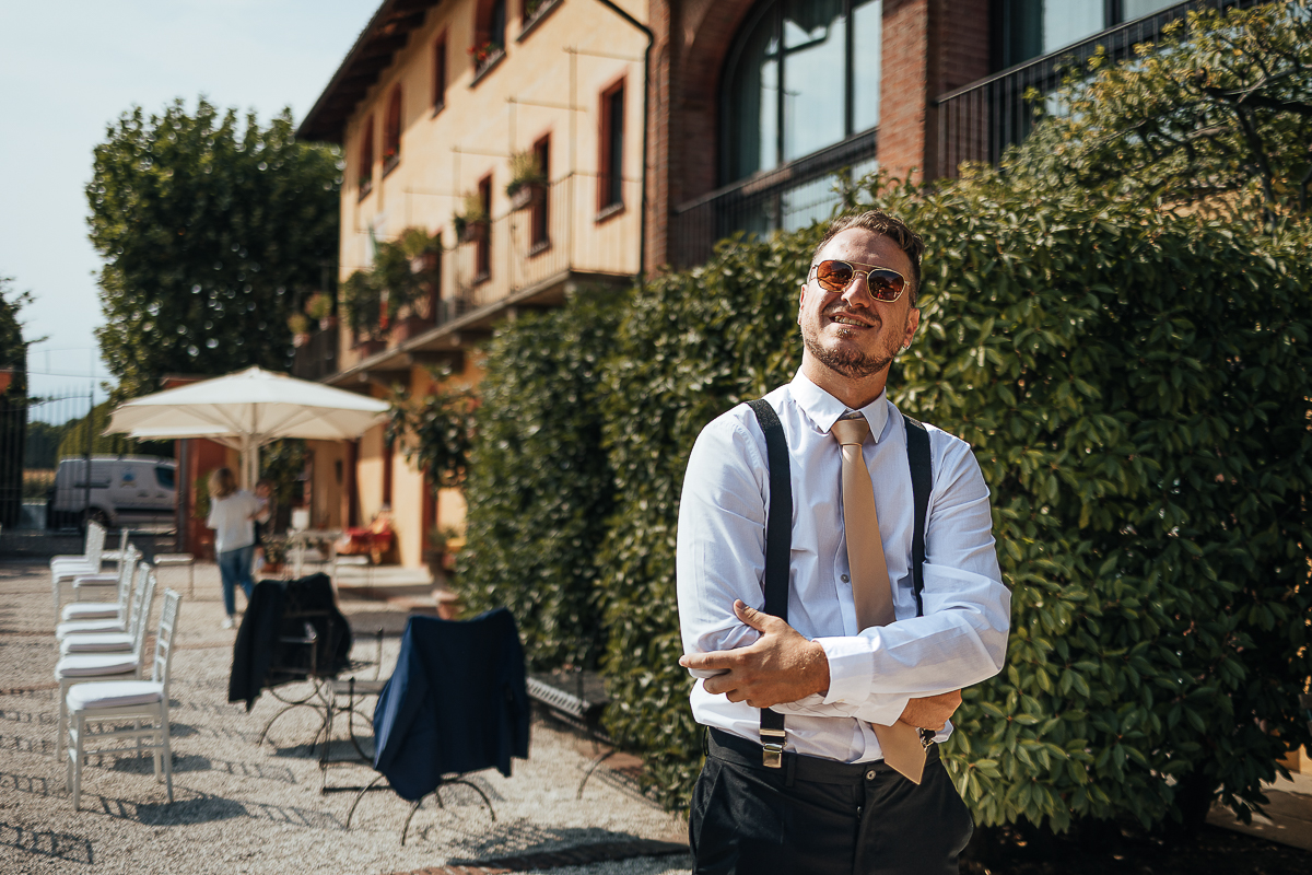 Tenuta La Cascinetta di Buriasco. Matrimonio. Preparazione della sposa. Testimone.