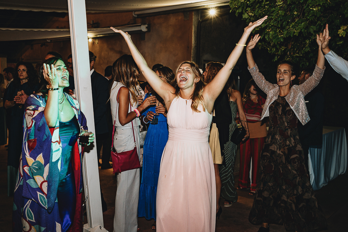 Tenuta La Cascinetta di Buriasco. Matrimonio. Festa. Balli.