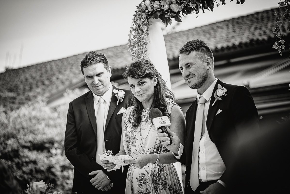 Tenuta La Cascinetta di Buriasco. Matrimonio. Cerimonia.Testimoni della sposa che parlano.