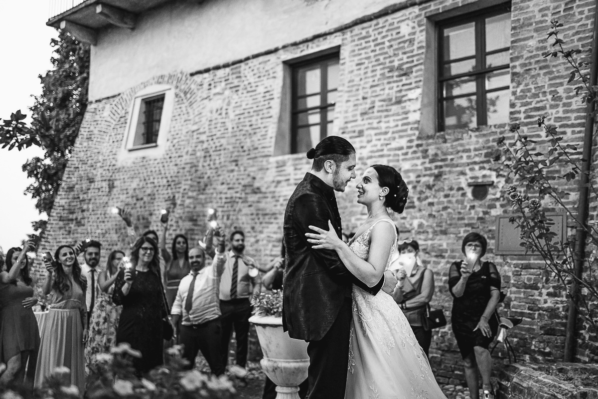 Castello di Cortanze, matrimonio. Ricevimento.Ballo degli sposi.