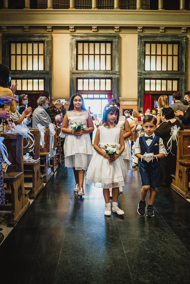 Matrimonio a Torino, chiesa di San Gioacchino. Cerimonia.entrata dei paggetti e delle damigelle.