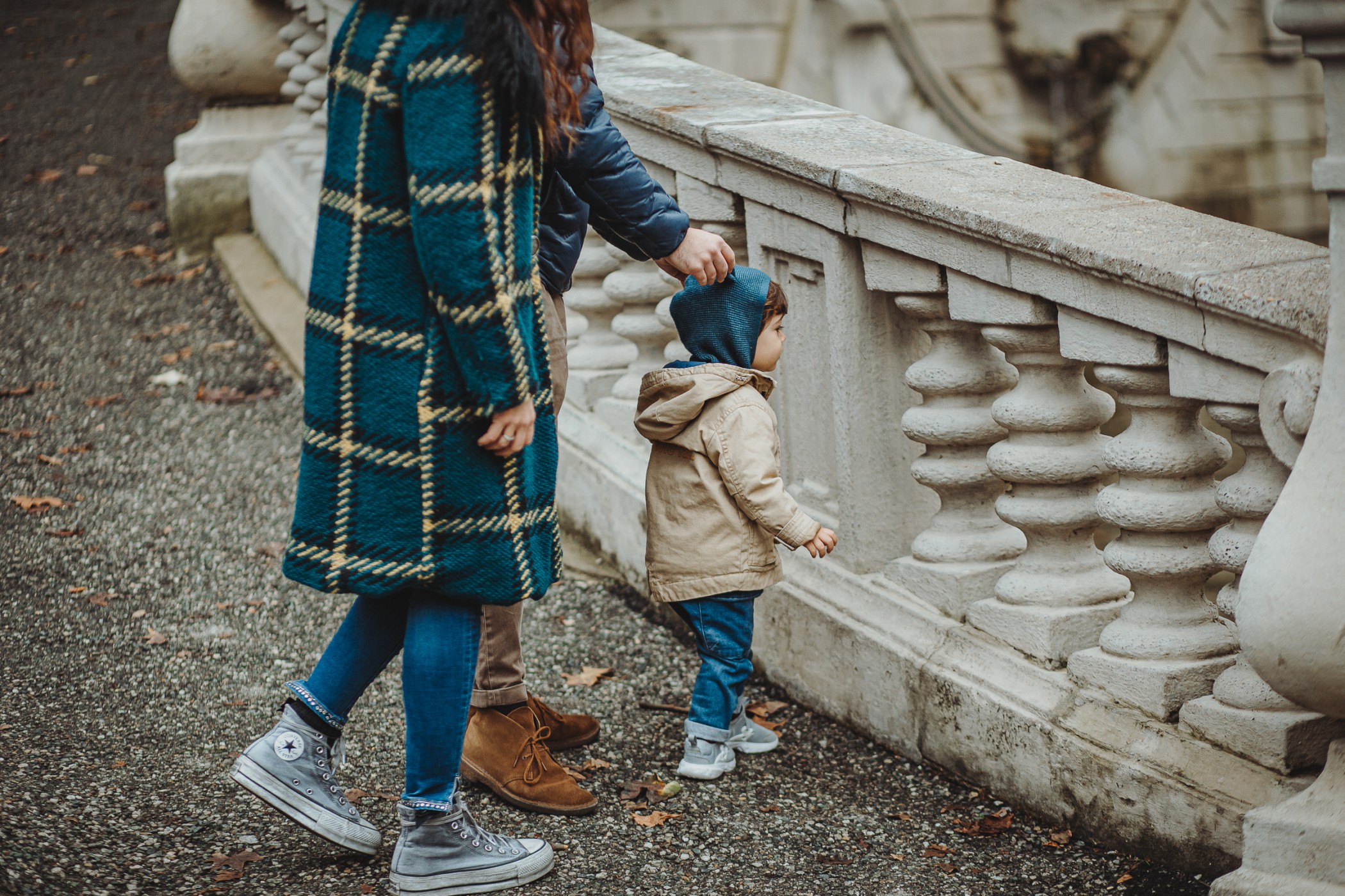Parco del Valentino, fotografia di famiglia. Sessione fotografica autunnale sulla Fontana delle quattro stagioni.