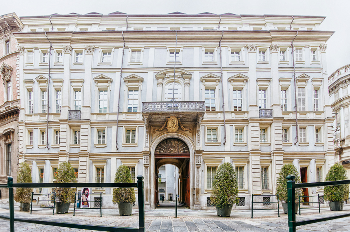 The Number 6, Torino, il palazzo più bello del mondo