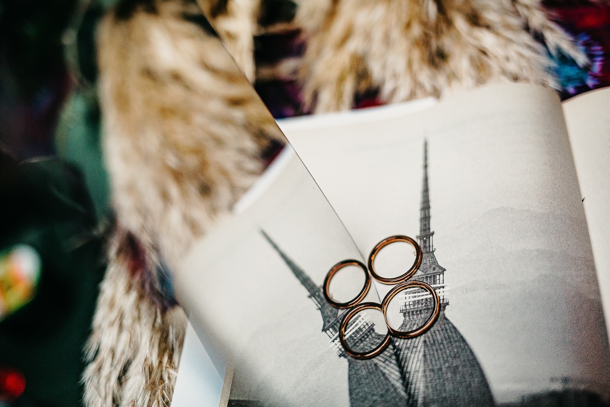The number 6, Torino, editorial wedding. Anelli.
