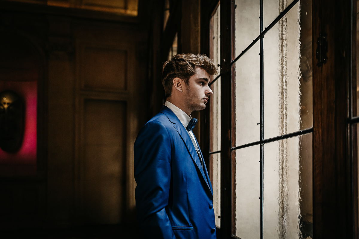 The number 6, Torino, editorial wedding. Preparazione dello sposo.