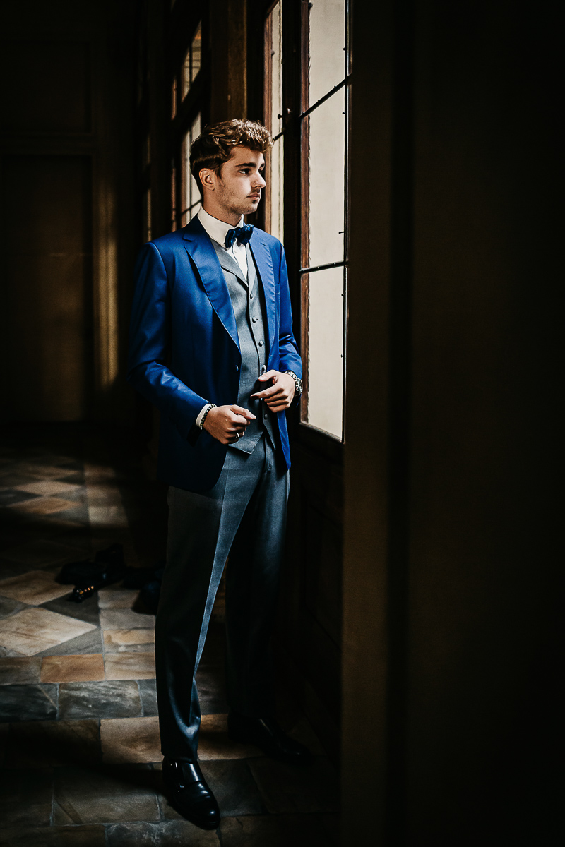 The number 6, Torino, editorial wedding. Preparazione dello sposo.