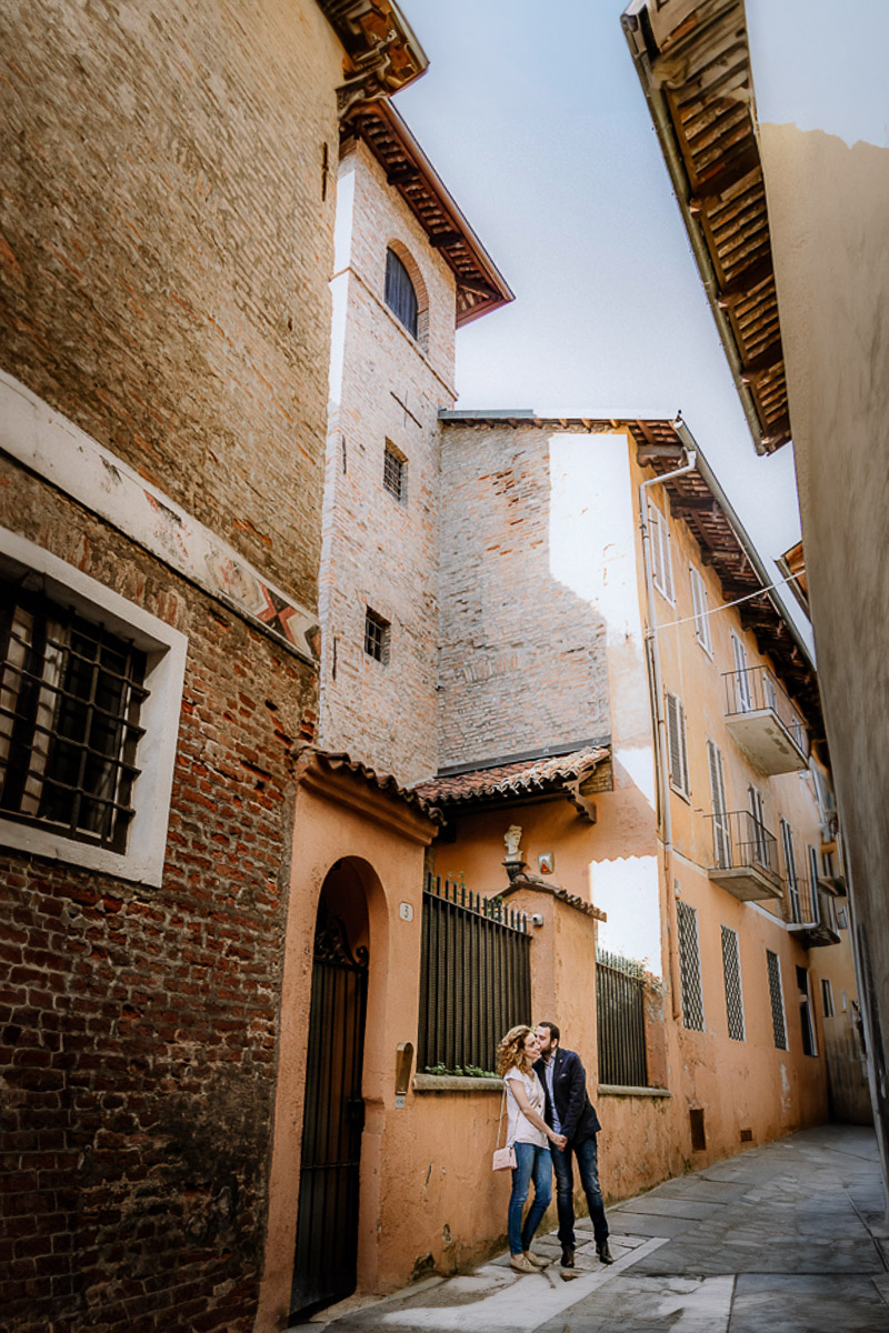 Prematrimoniale nel centro medievale di Chieri.