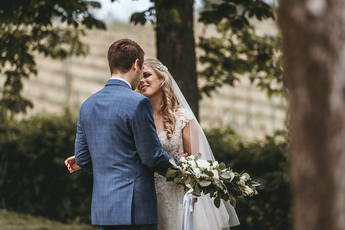 Destination wedding al Relais Sant'Uffizio. Sessione fotografica di coppia.