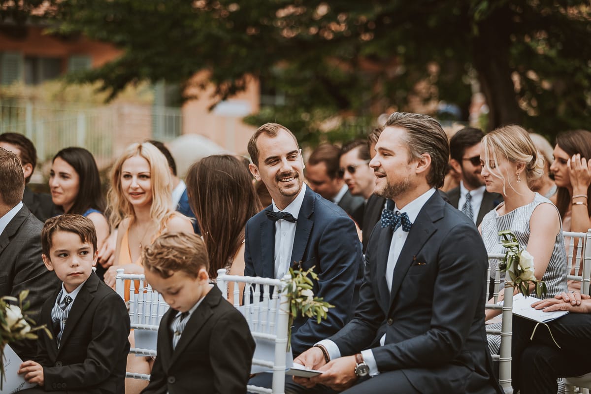 Destination wedding al Relais Sant'Uffizio. Cerimonia. Invitati.