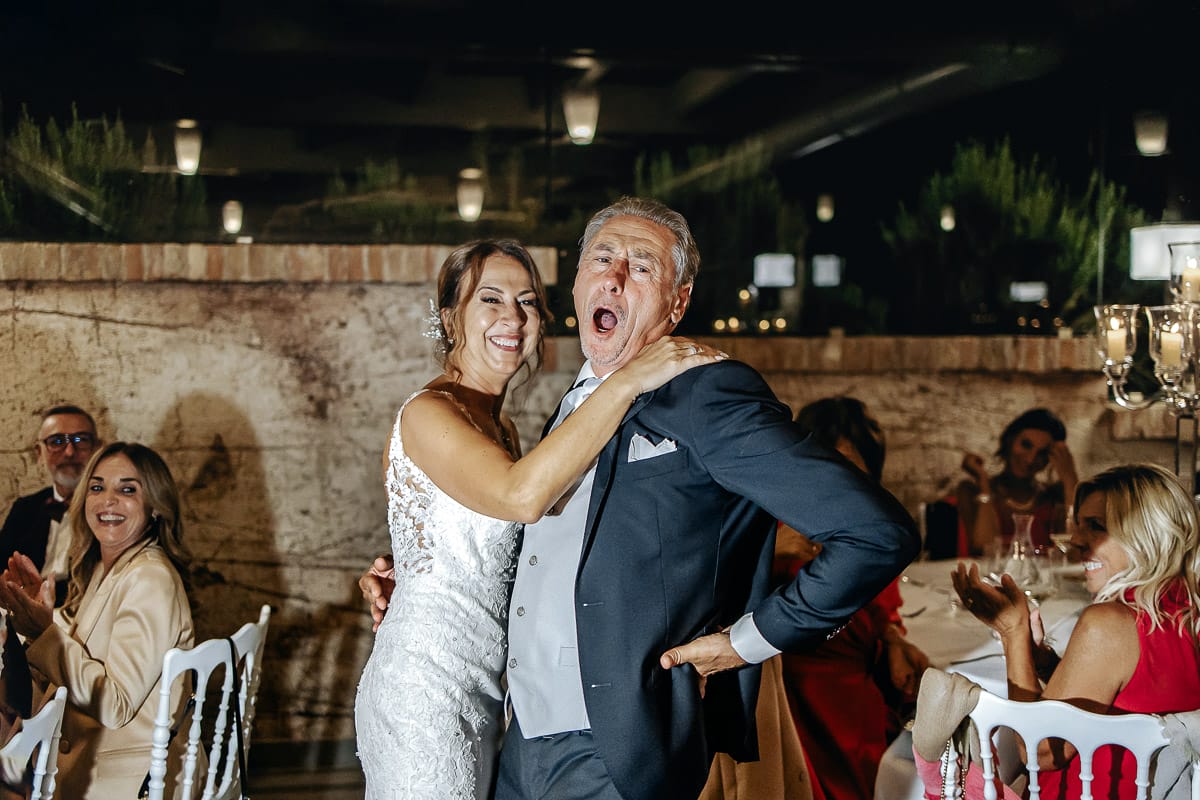 Matrimonio a "La Madernassa" nelle Langhe sotto la pioggia.Cena.