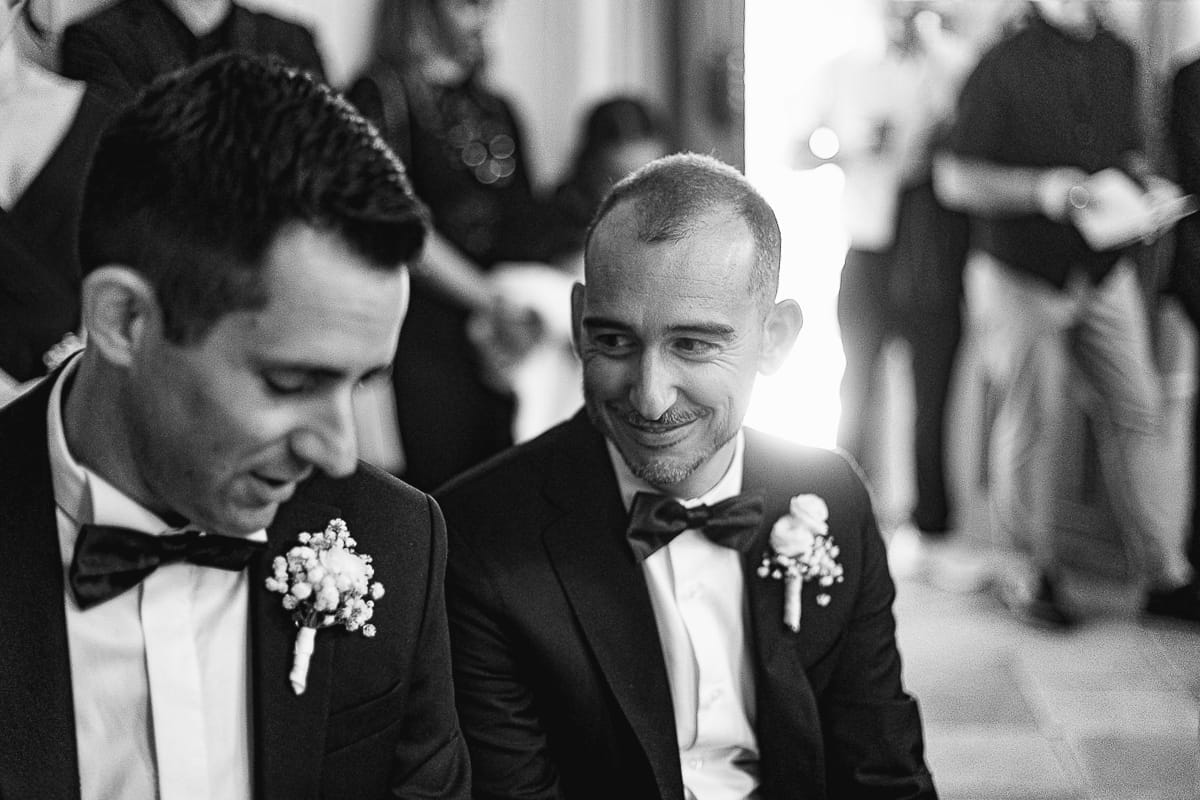 Matrimonio da favola al castello Canalis. Cerimonia. testimoni dello sposo.