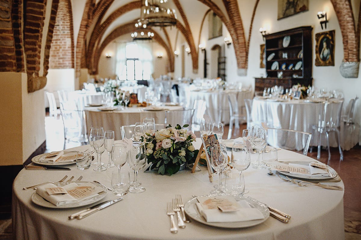 Matrimonio al Castello di Cortanze. sala da pranzo.