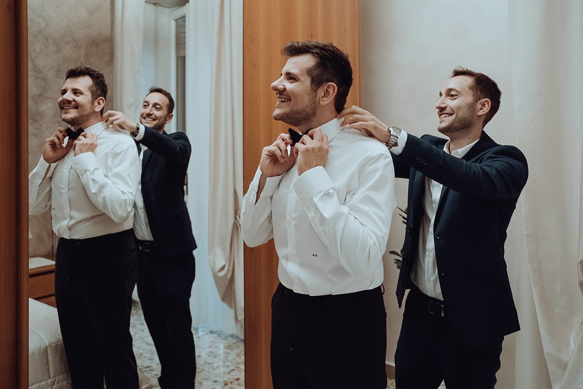 Matrimonio a San Mauro Torinese. Preparazione dello sposo.