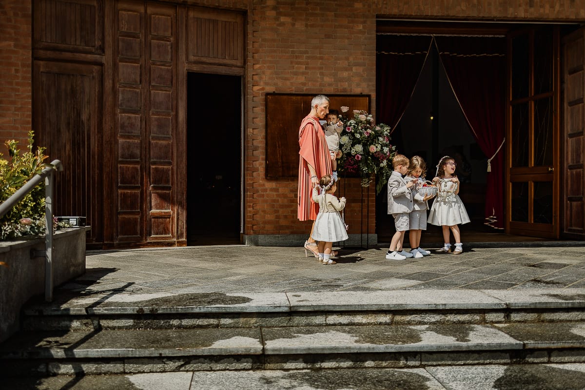 Matrimonio a San Mauro Torinese. Cerimonia. Paggetti e damigelle